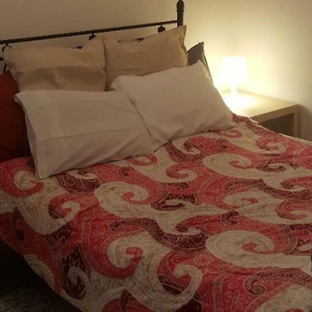 אתונה Apartment By Sepolia Metro-Ησυχη Γκαρσονιερα Κοντα Στο Μετρό מראה חיצוני תמונה