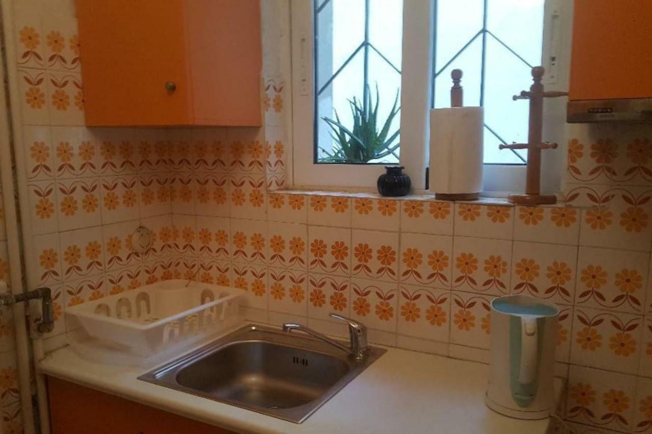 אתונה Apartment By Sepolia Metro-Ησυχη Γκαρσονιερα Κοντα Στο Μετρό מראה חיצוני תמונה